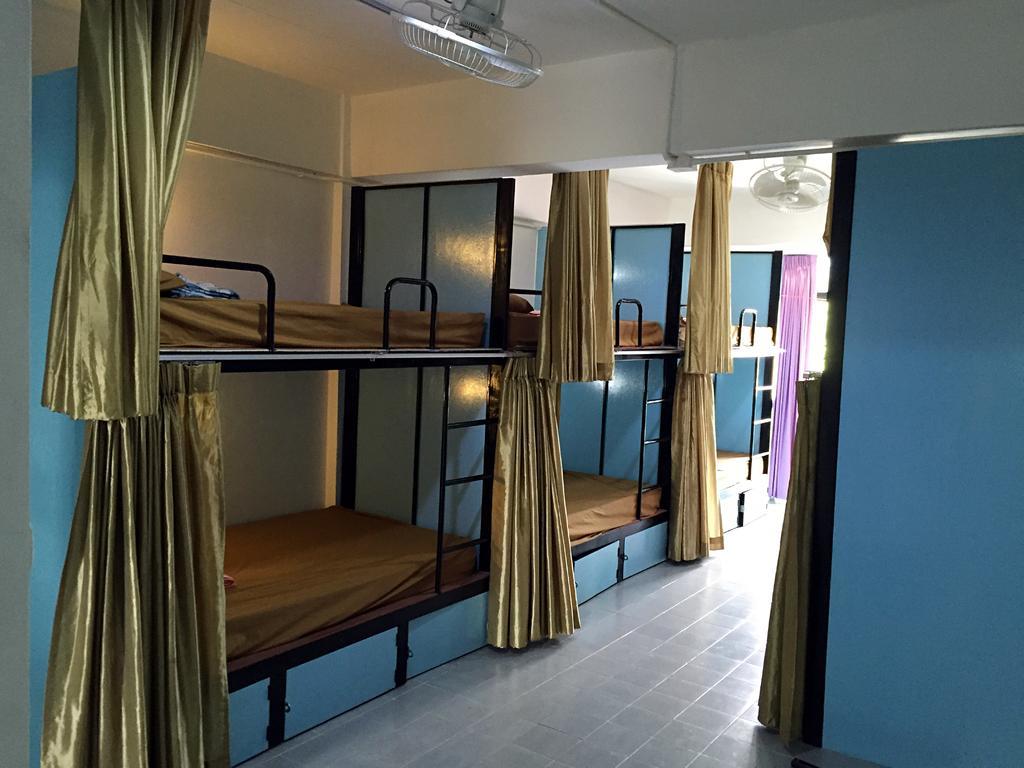 Zoe Hostel شيانغ ماي الغرفة الصورة